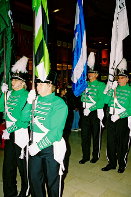 Optimists Alumni (Yorkdale Santa Claus Parade, 2007)
Photo by Eric McConachie
Keywords: 2007