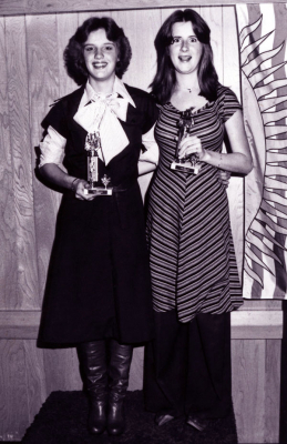 Kelly Bumbacco and Linda Dewar, Bandettes (1977 Banquet)
Photo by Doug Smith
Keywords: 1977
