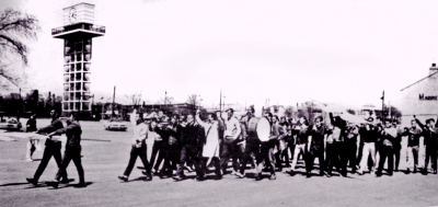 Rehearsing El Cid at the Shell Tower (CNE, spring, 1963)
from Green Capsule Comments
Keywords: 1963