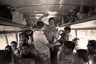 On the bus (1967)
Photo by Don Daber

Left: Brian Byrne (eyes), Dennis Roberts, John McAlpine, Dave Blevins, ?, Clayton Keat (no shirt)
Right: Barry Stinson, Art Tamaki, ?, Rick Shearer
Keywords: 1967