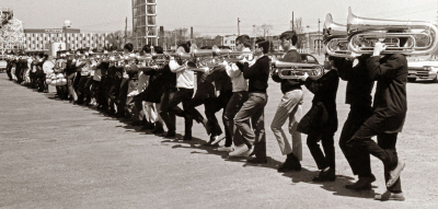 Toronto Optimists rehearsing at the Shell Tower (CNE, 1967?)
Photo by Don Daber
Keywords: 1967