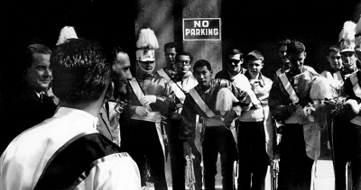 A bunch of the Optimists (1964)
Don Daber, Andy Henderson (back to us), Ed Rooney, Brian Houghton, Bill Hannah, Dave Watt, Jeff Shimo, ?, Rick Shearer, Marcel Smolinski, Ross Cation, ?, Alex Glover, ?

Photo by Don Daber
Keywords: 1964