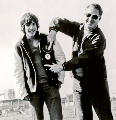 Don Daber with Terry Hovell who's wearing a Utica Yankees button (1973)
Keywords: 1973 button