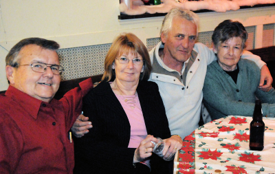 Terry & Barb Sweeney, Warren & Hazel Berger (Christmas Party 2008)
Photo by David Johns
Keywords: 2008