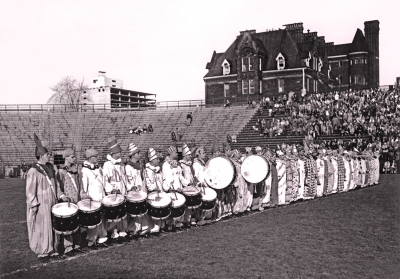 Jolly Jesters (Argo Contest, Varsity Stadium, 1955)
Submitted by Steve Vickers
Keywords: 1955