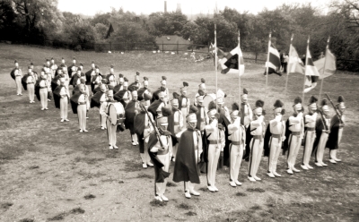 De La Salle wearing their white uniforms for the first time (on the south end of the school, 1960)
Photo by Don Daber
Keywords: 1960