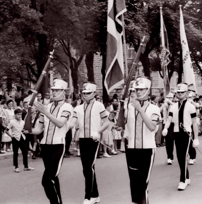 Nelson Duffy, Guy Vezina, John Diamond and Gene Chepswick, Toronto Optimists in summer parade tops (St Jerome, QC, 1964)
Photo by Don Daber
Keywords: 1964
