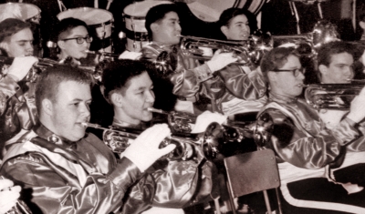 Toronto Optimists (indoor concert, 1965)
Front row: John Shearer, Ron Chong, Mike Thys, Alex Glover
Second Row: Larry Greenwood, Hide Mori, Art Tamaki, Ed Hall?

Photo by Don Daber
Keywords: 1965
