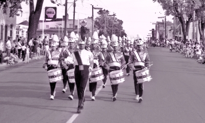Toronto Optimists in a parade (Waterloo, 1965)
Photo by Don Daber
Keywords: 1965