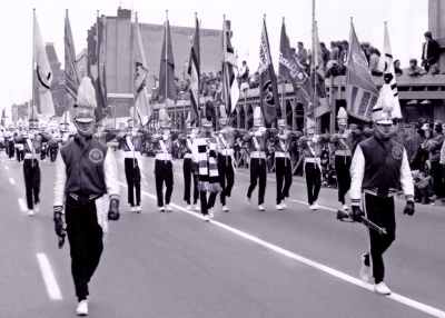 Toronto Optimists (Grey Cup Parade, Yonge St, Toronto, 1968)
Photo by Don Daber
Keywords: 1968