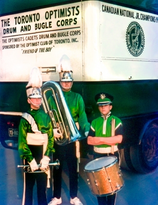 Two members of the Toronto Optimists plus a drummer from the Optimist Cadets (1968)
Photo by Don Daber
Keywords: 1968