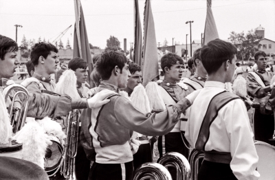 Toronto Optimists singing the corps song (Woodstock, 1970)
Photo by Don Daber
Keywords: 1970