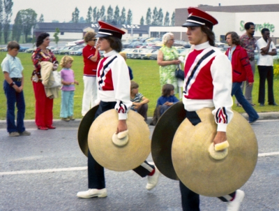 LaSalle Cadets (pre-show parade, Ajax, 1973)
Photo by Eric McConachie
Keywords: 1973