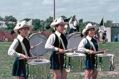 Durham Girls (Kitchener?, 1978)
Photo by Eric McConachie
Keywords: 1978