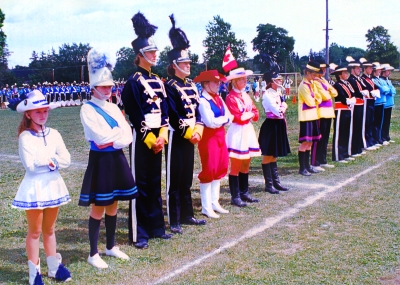 Drum majors on reteat (Simcoe, 1978)
Photo by Eric McConachie
Keywords: 1978