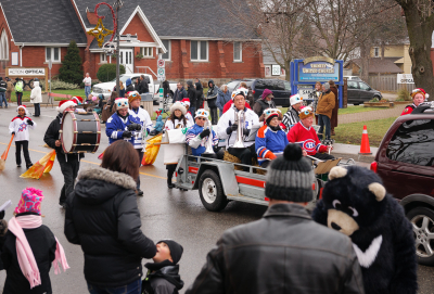 Optimists Alumni (Acton Santa Claus Parade, 2015)
Photo by David Johns
Keywords: 2015