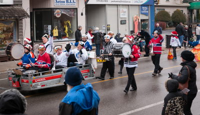 Optimists Alumni (Acton Santa Claus Parade, 2015)
Photo by David Johns
Keywords: 2015