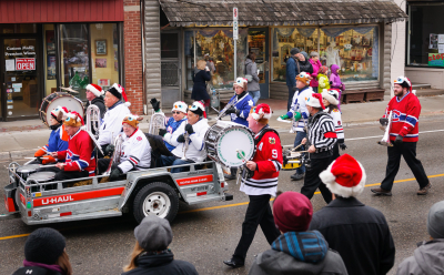 Optimists Alumni (Acton Santa Claus Parade, 2015)
Photo by David Johns
Keywords: 2015