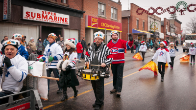 Optimists Alumni (Acton Santa Claus Parade, 2015)
Photo by David Johns
Keywords: 2015
