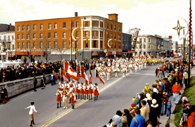 Guelph Royalaires with their newly created junior corps behind them (Santa Claus Parade, Guelph, 1977)
Photographer: Unknown
Keywords: 1977