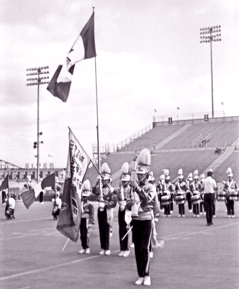 photo of Rob Trimble with telescoping National Flag